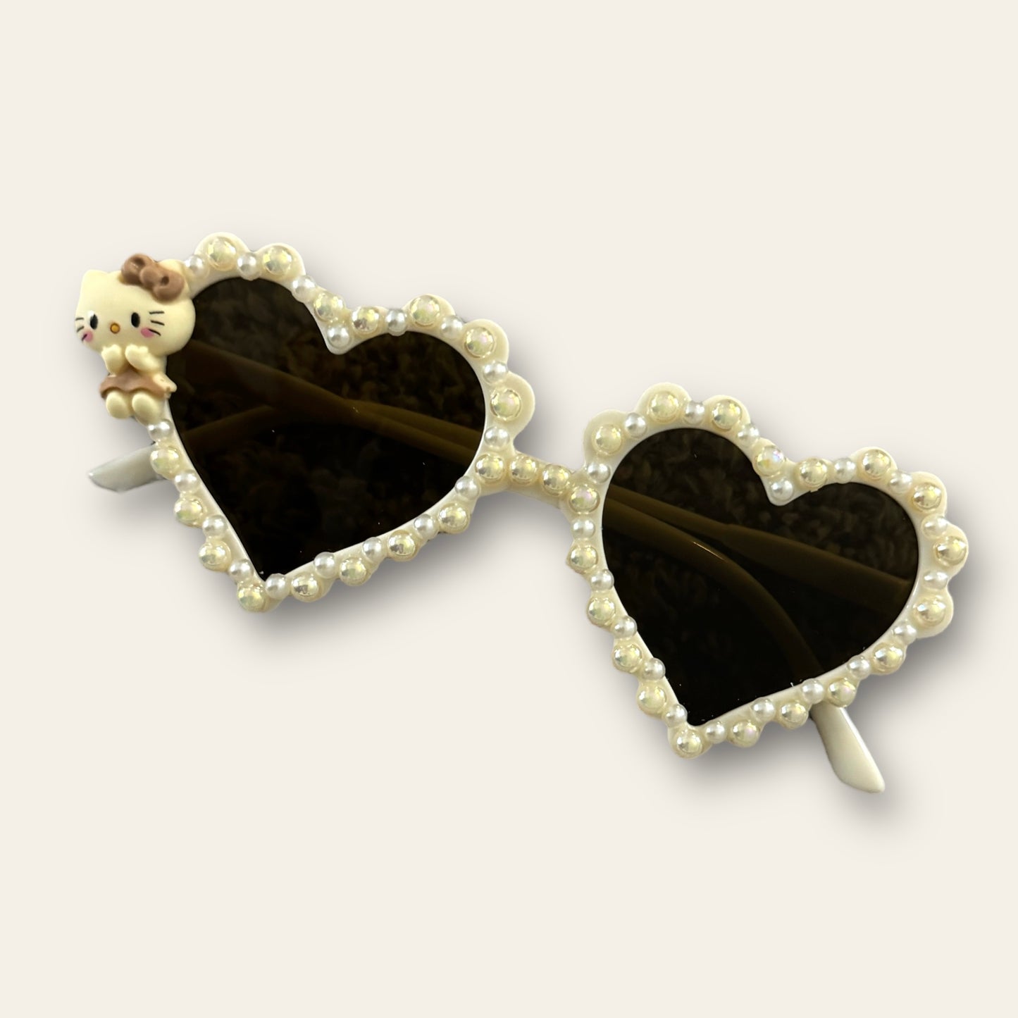 Neutral Cute Kitty Heart Sunnies