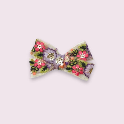 Lucy Bow